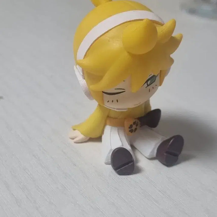 [BUNJANG] Kagamine Len Figure / 카가미네 렌 피규어