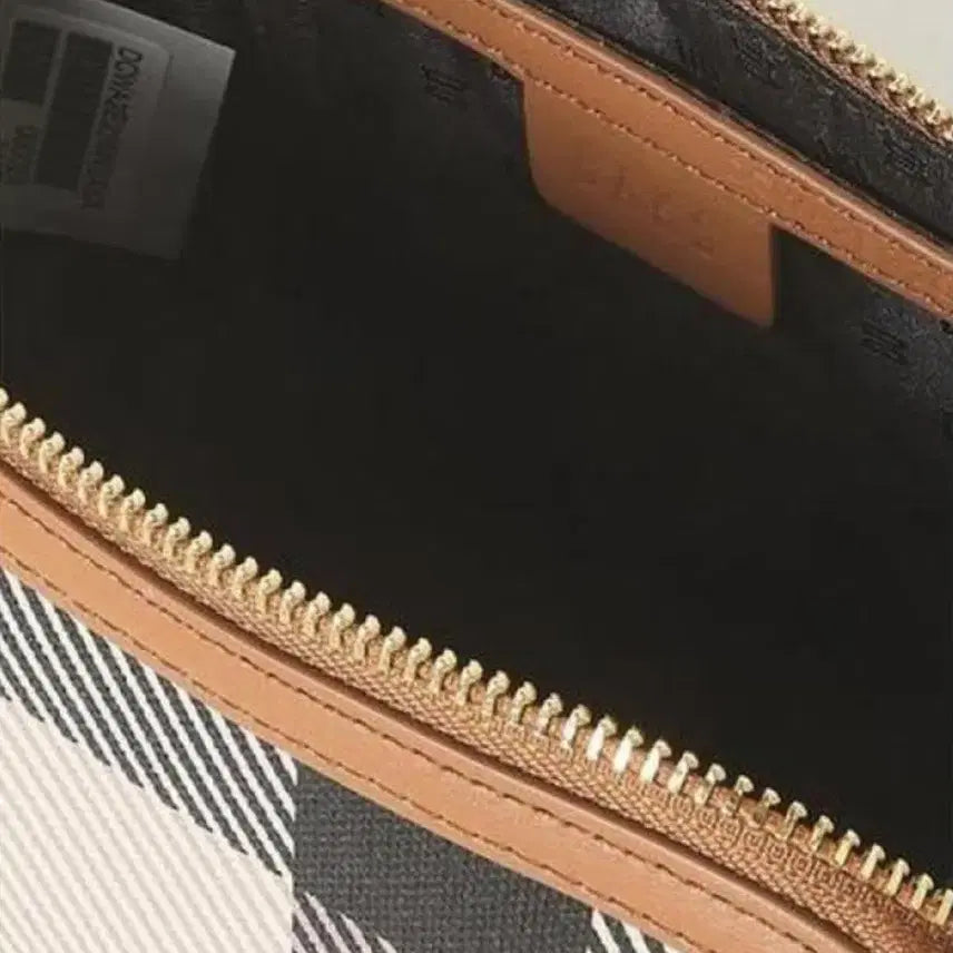 [BUNJANG] Daks Jubilee Check Mini Crossbody Bag / 닥스 브라운 쥬빌리체크 패턴 포인트 미니크로스백
