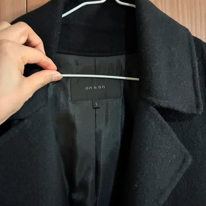 [BUNJANG] On&On Black Handmade Long Coat / 온앤온 얇은 블랙 핸드메이드 롱코트 on&on