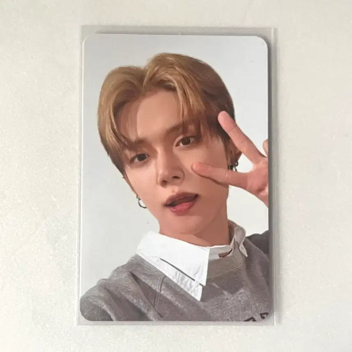 [BUNJANG] TXT Yeonjun Hyperfocus Photocard / 투바투 연준 TXT yeonjun 하이퍼포커스 연준 포카