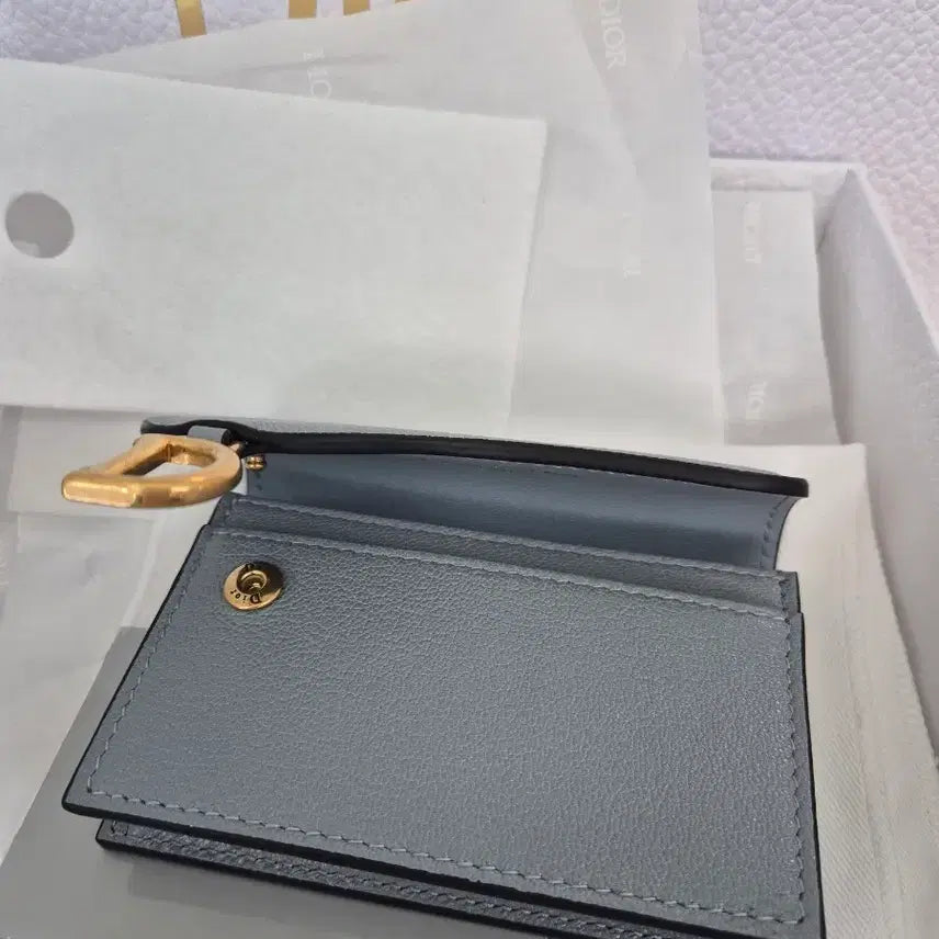 [BUNJANG] Dior Saddle Card Wallet / 새제품 디올 새들 카드지갑 클라우드 블루