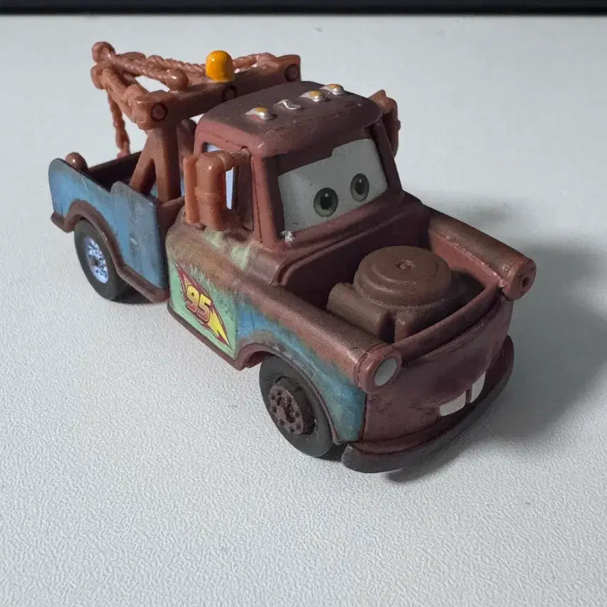 [BUNJANG] Disney Pixar Mater Figure / 디즈니 픽사 메이터 모형판매합니다