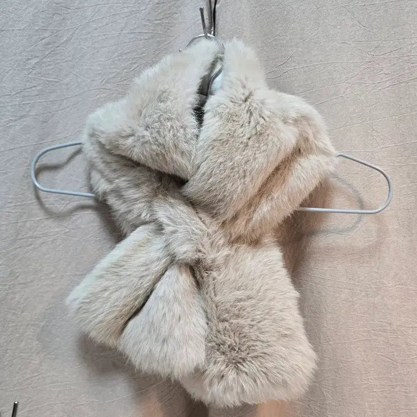 [BUNJANG] Salvatore Ferragamo Lapin Fur Muffler / 미사용급 Salvatore Ferragamo 라팽 퍼 머플실크 안감실크