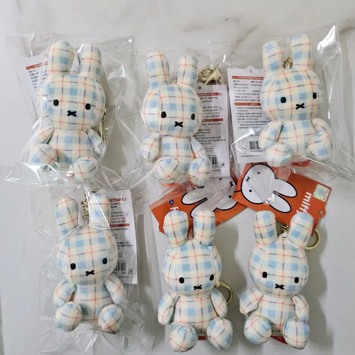 [BUNJANG] Miffy Check Doll Keyring / (정품) 체크미피 인형 키링
