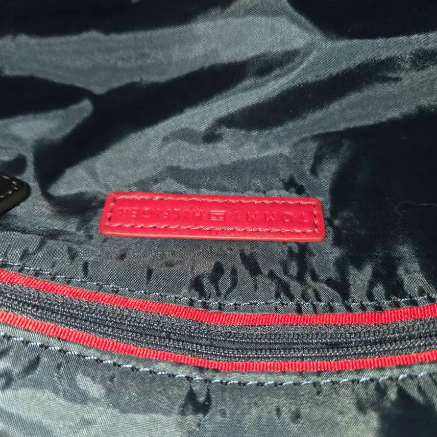 [BUNJANG] Tommy Hilfiger Monogram Tote Bag Black / 타미힐피거 모노그램 토트백 블랙