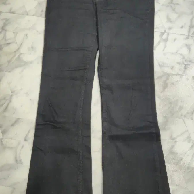 [BUNJANG] Black Boots Cut Jeans / 블랙 부츠컷 청바지