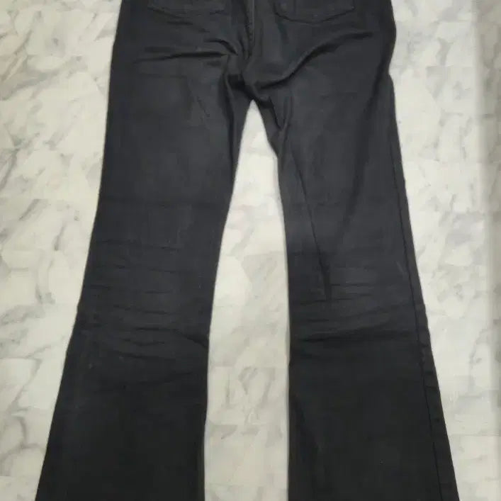 [BUNJANG] Black Boots Cut Jeans / 블랙 부츠컷 청바지