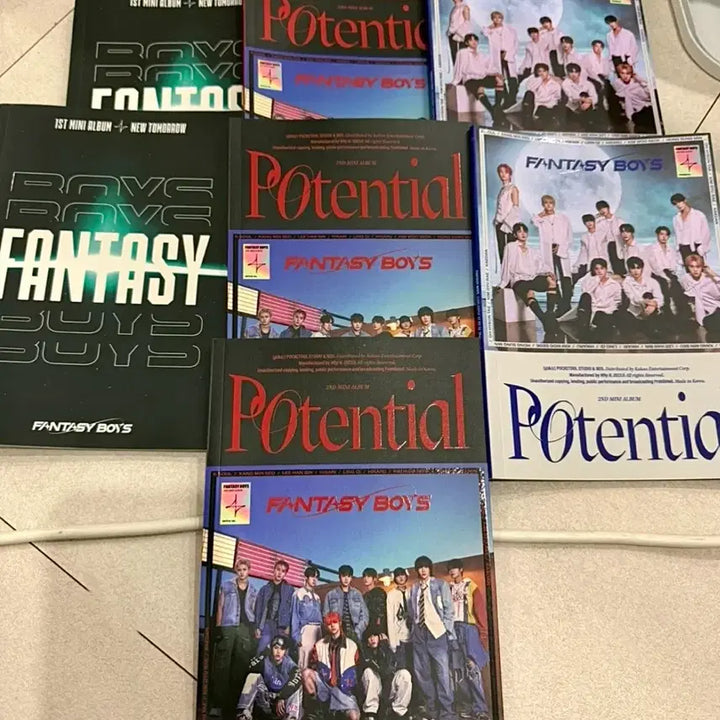 [BUNJANG] Fantasy Boys Unsealed Album / 판타지 보이즈 개봉앨범