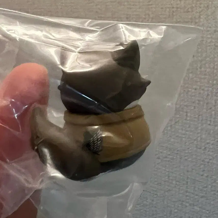 [BUNJANG] Attack on Titan Mega Cat Hange / (비닐미개봉)진격의거인 메가캣 한지