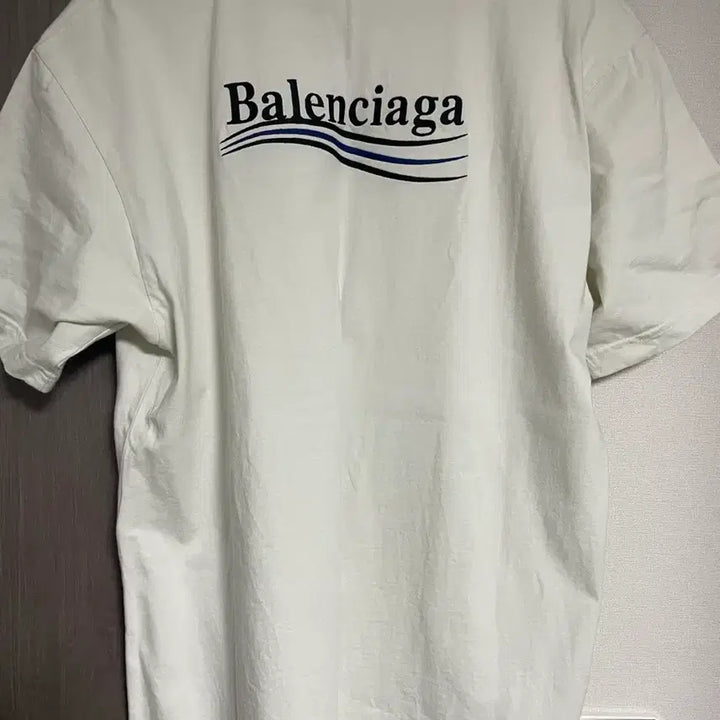[BUNJANG] Balenciaga Wave Logo Gray Embroidered T-shirt / 발렌시아가 남성 자수 웨이브 로고 그레이 반팔티
