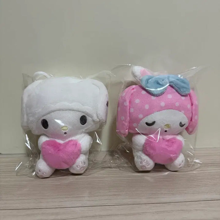 [BUNJANG] Sanrio My Melody 50th Anniversary Heart Doll Keyring Bundle Set / [일괄] 산리오 마이멜로디 50주년 하트 인형 키링 세트