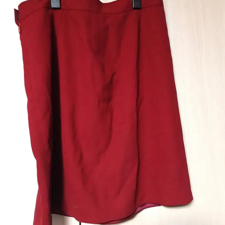 [BUNJANG] Red H-Line Skirt (Size 77) / 빅사이즈 레드 H라인 스커트 77