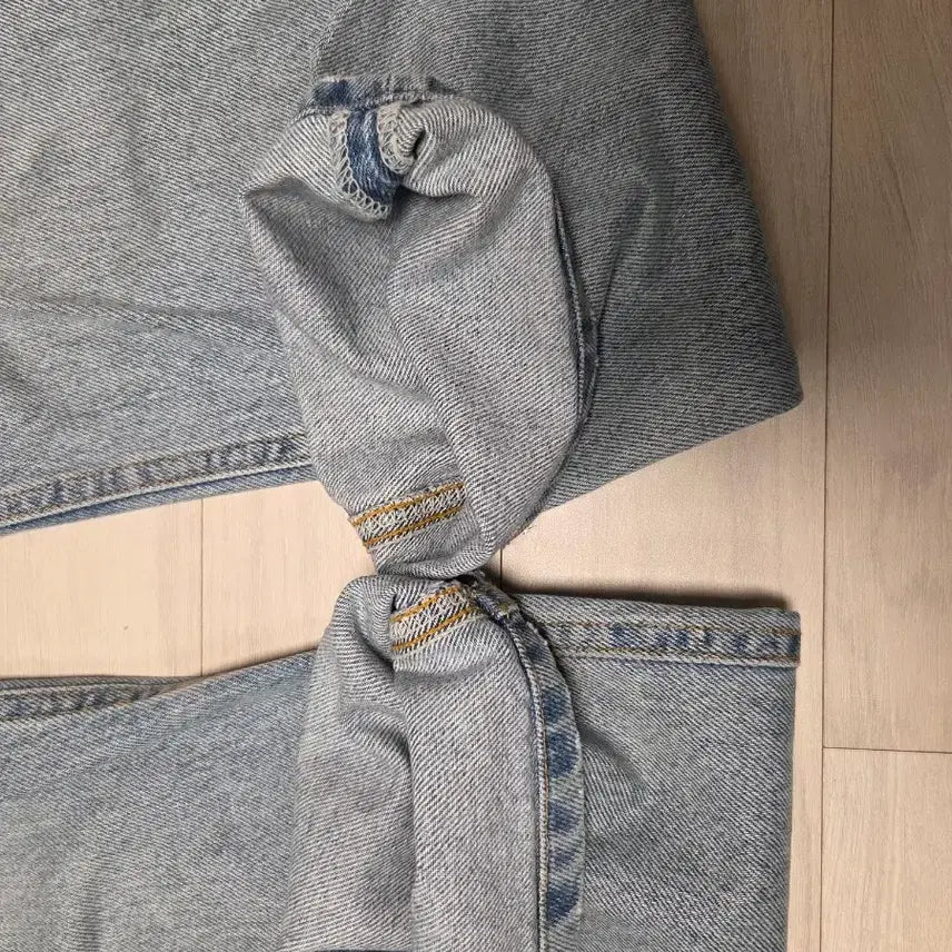[BUNJANG] Dunst Light Blue Jeans M Size / 던스트 연청 청바지 M사이즈
