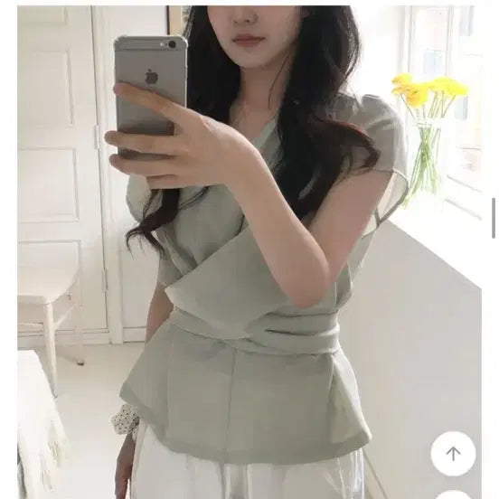 [BUNJANG] More Than Sugar Laura Summer Wrap Blouse Black / 모어댄슈가 로라 여름 랩 블라우스 블랙