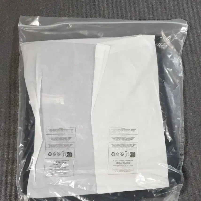 [BUNJANG] Balenciaga Political Campaign T-shirt / 발렌시아가 폴리티컬 캠페인 반팔 티셔츠