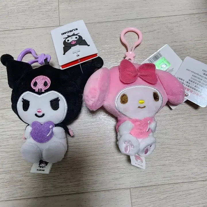 [BUNJANG] Kuromi &amp; My Melody Plush Keychain Set (Authentic) / (정품) 쿠로미/마이멜로디 인형 키링