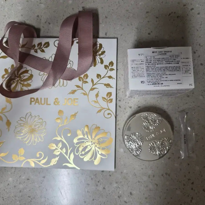 [BUNJANG] Paul & Joe Cream Foundation 101 / 폴앤조 크림 파운데이션 101호