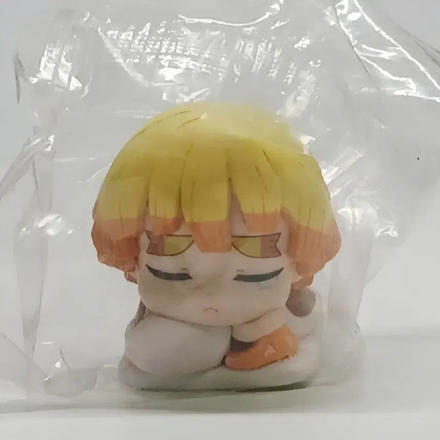 [BUNJANG] Demon Slayer Zenitsu Onemutan Figure / 귀멸의 칼날 젠이츠 오네무탄 피규어