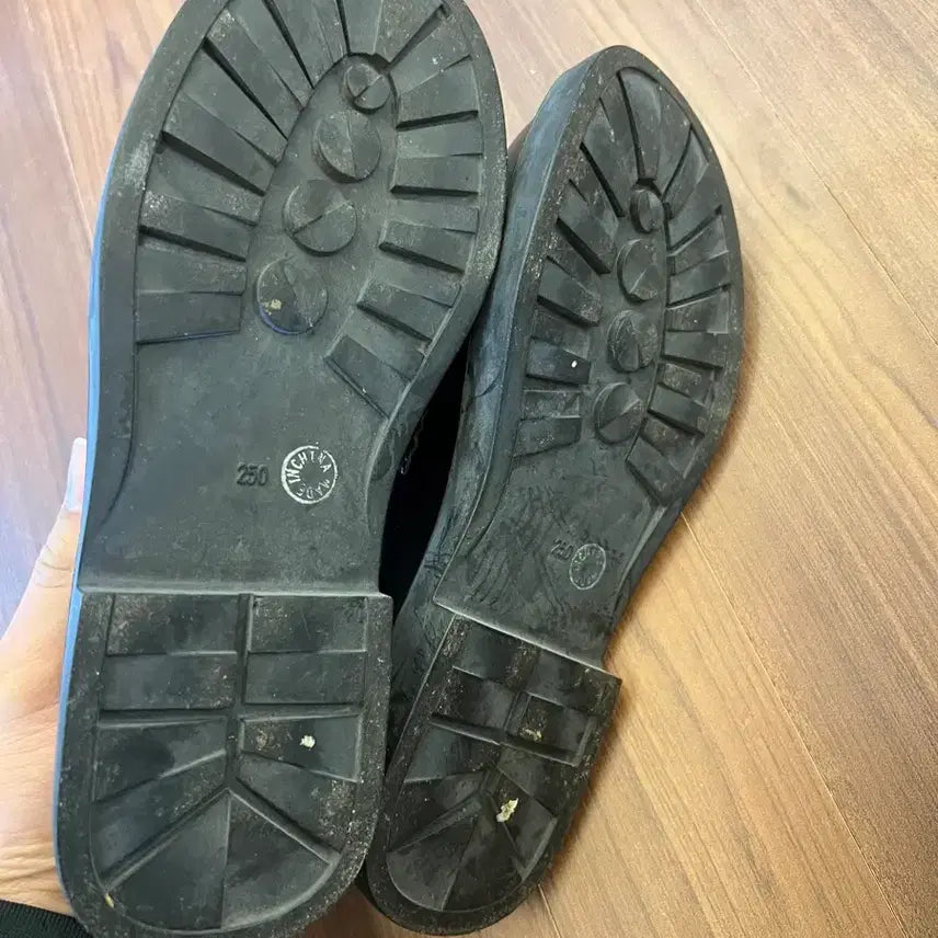[BUNJANG] Black Loafer Shoes / 블랙 로퍼 단화