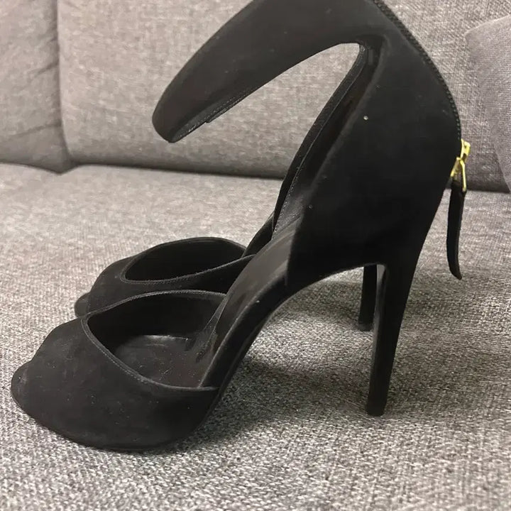 [BUNJANG] PIERRE HARDY Suede Heels / PIERRE HARDY 피에르하디 스웨이드 힐