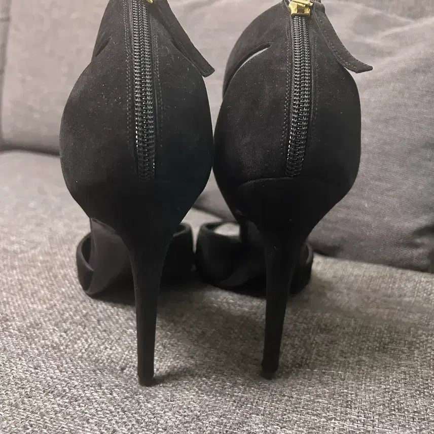 [BUNJANG] PIERRE HARDY Suede Heels / PIERRE HARDY 피에르하디 스웨이드 힐