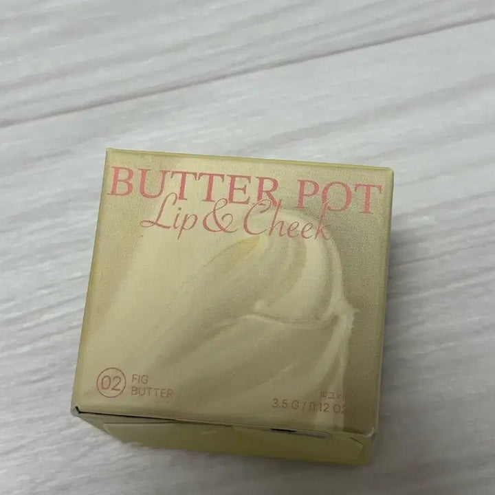 [BUNJANG] YNM Pig Butter Lip & Cheek / YNM 버터팟 립앤치크 피그버터