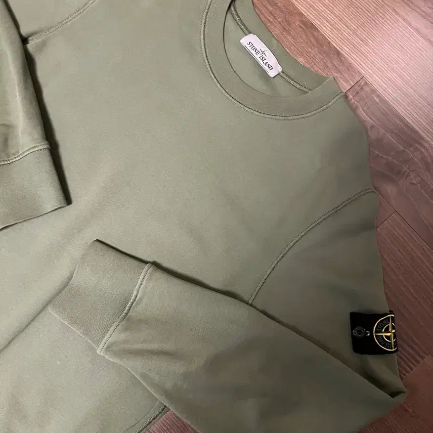 [BUNJANG] Stone Island Sweatshirt (95) Khaki Green / 스톤아일랜드 맨투맨 (95)