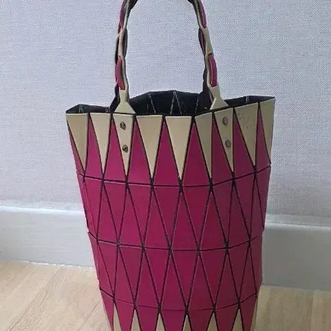 [SOLD OUT] 이세이 미야케 바오바오 바스켓 백