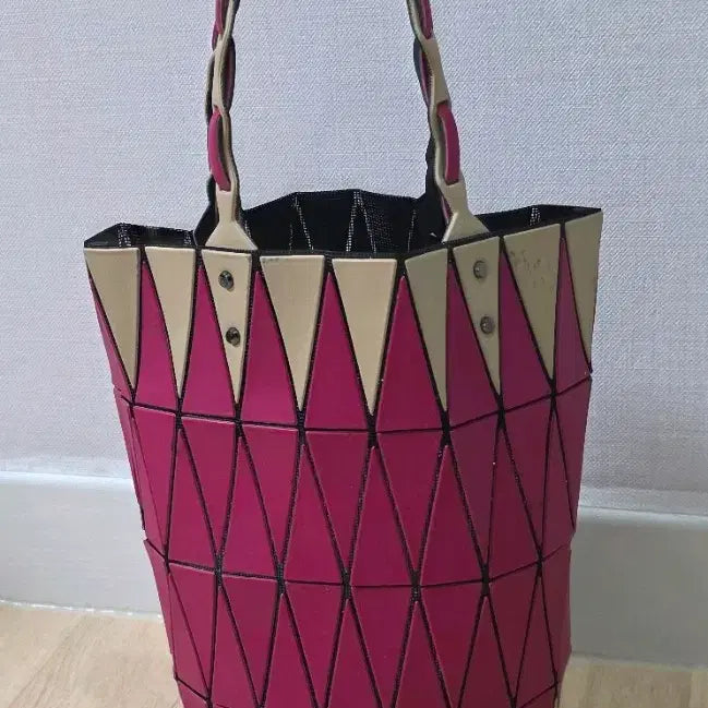 [SOLD OUT] 이세이 미야케 바오바오 바스켓 백