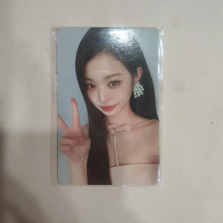 [BUNJANG] Wonyoung AMUSE Photocard Sealed / 장원영 어뮤즈 포카 미개봉 새상품