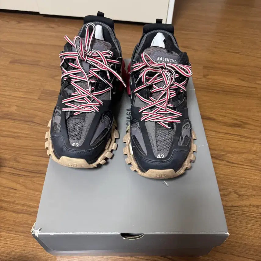 [BUNJANG] Balenciaga Track Shoes Black (Size 42) / 발렌시아가 트랙 슈즈 블랙 42사이즈