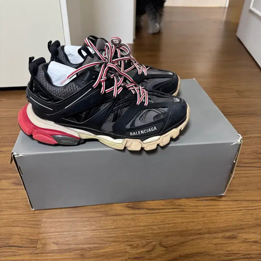 [BUNJANG] Balenciaga Track Shoes Black (Size 42) / 발렌시아가 트랙 슈즈 블랙 42사이즈