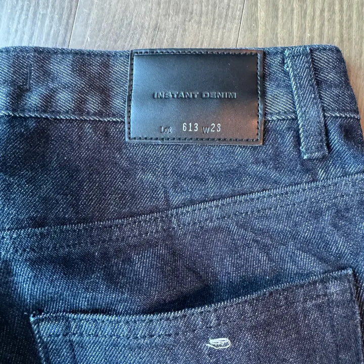 [BUNJANG] Branded 613 Hard Twist Void Denim (Wide Straight) Size 28 / 브랜디드  613 하드트위스트 보이드 데님(와이드스트레이드) 28사이즈