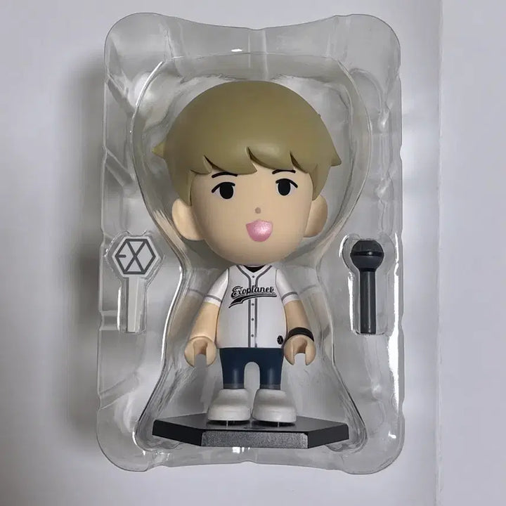 [BUNJANG] EXO Baekhyun Figure / 백현 엑소플래닛 피규어