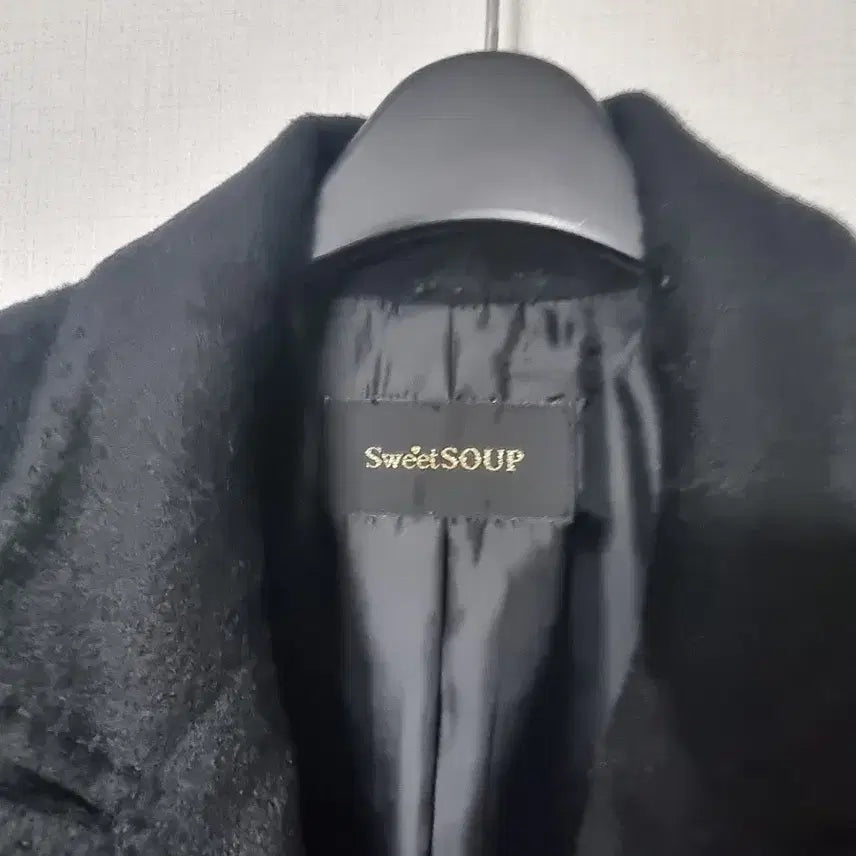 [BUNJANG] SweetSoup Black Double Button Coat / SweetSoup 블랙 더블 버튼 코트