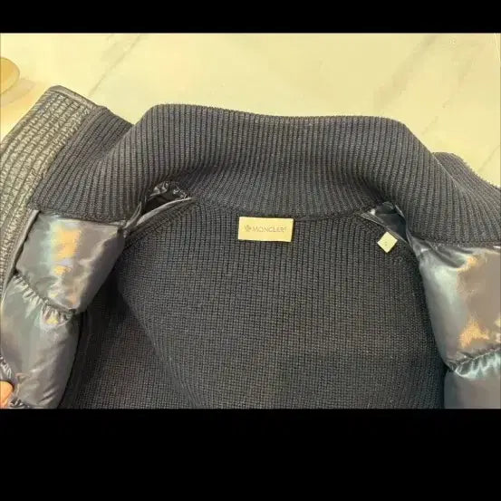 [BUNJANG] Moncler Knit Padded Jacket / 몽클레어 니트패딩