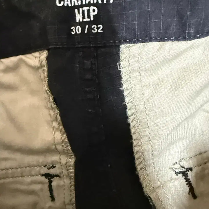 [BUNJANG] Carhartt Black Cargo Pants 30/32 / 칼하트 블랙 카고 바지 30/32