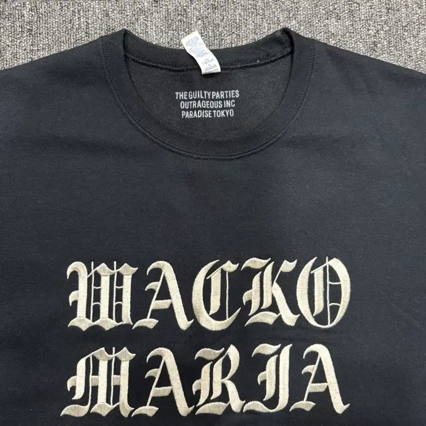 [SOLD OUT] 와코마리아 자수 올드 잉글리시 블랙 크루넥 저지스 스웻 L