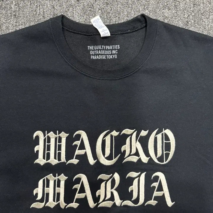 [SOLD OUT] 와코마리아 자수 올드 잉글리시 블랙 크루넥 저지스 스웻 L