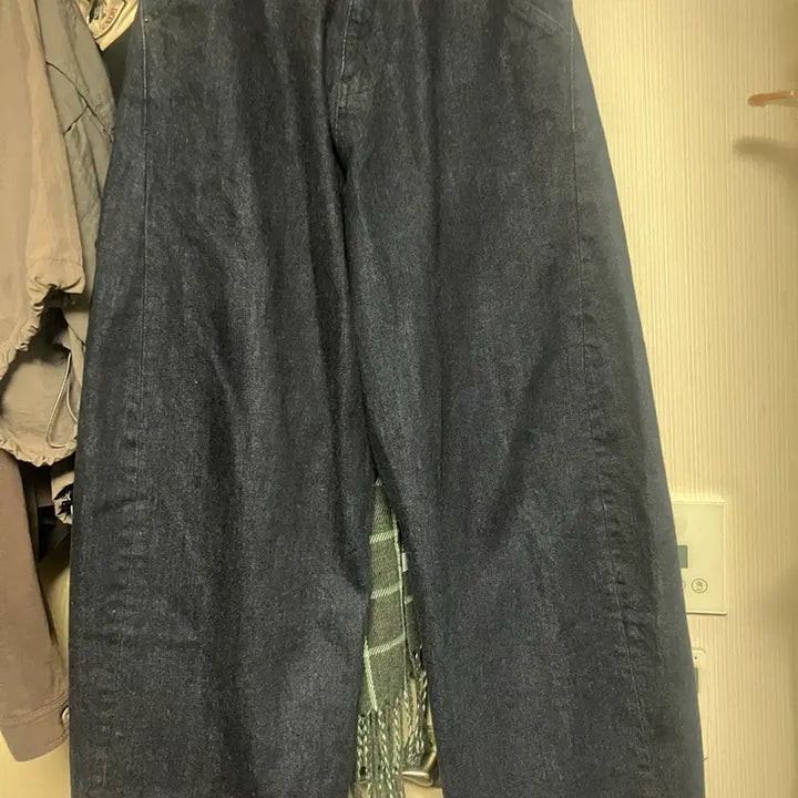 [BUNJANG] Hatching Room Indigo Wide Curve Jeans / 해칭룸 와이드 커브진 인디고 1사이즈