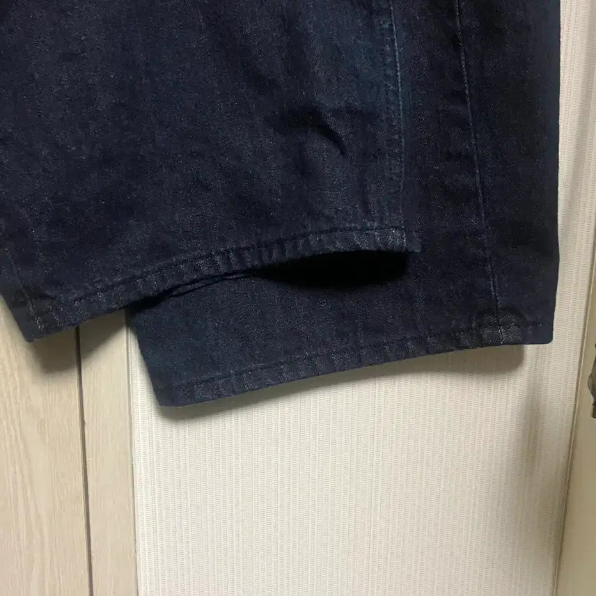 [BUNJANG] Hatching Room Indigo Wide Curve Jeans / 해칭룸 와이드 커브진 인디고 1사이즈