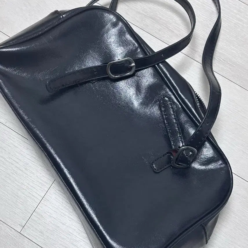 [BUNJANG] Black Shoulder Bag / 여성 가방