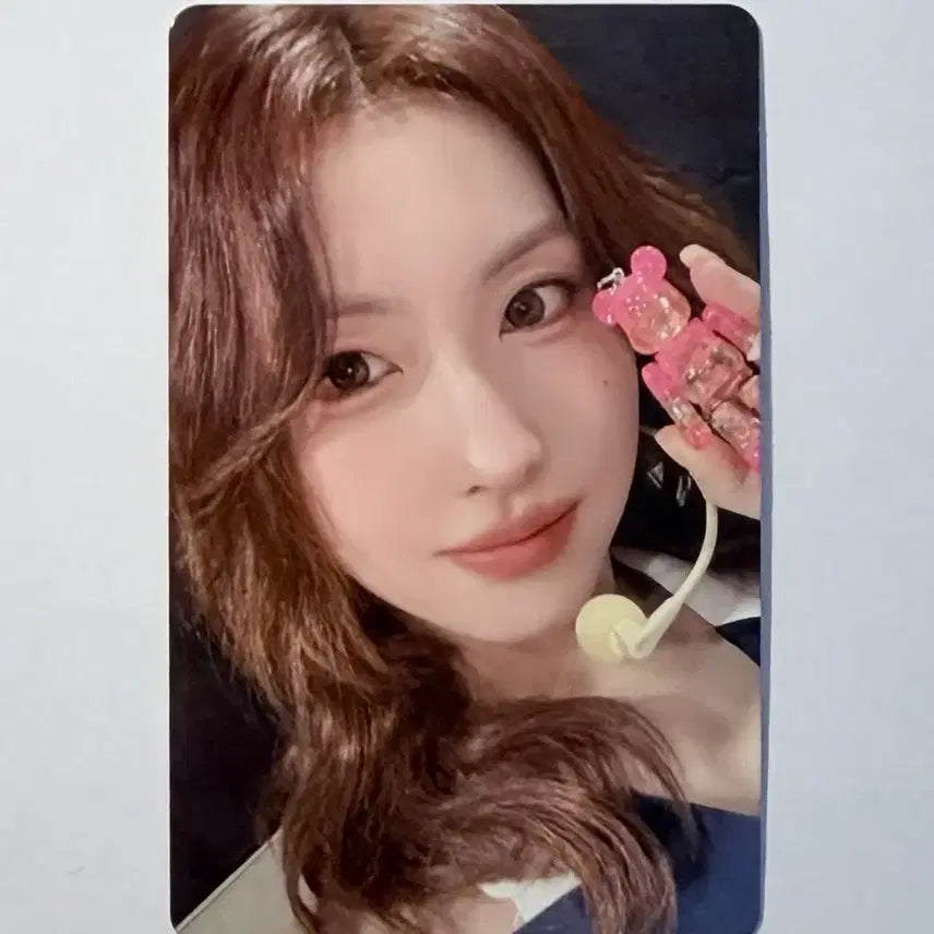 [BUNJANG] TWICE Momo Bearbrick POB Photocard / 트와이스 모모 베어브릭 특전 포카