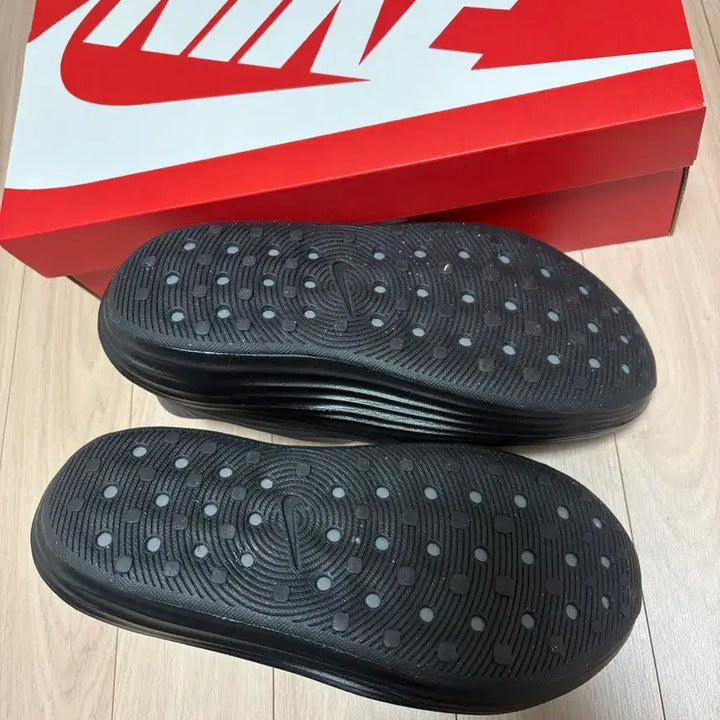 [SOLD OUT] 나이키 리액트 리주버네이트 260