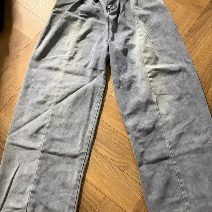 [BUNJANG] Ariel Style Wide Leg Jeans / 에이블리 아리엘스타일 청바지