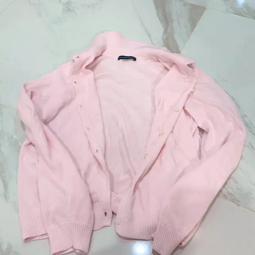[BUNJANG] Brandy Melville Lace Collar Cardigan / 브랜디멜빌 레이스 카라 가디건