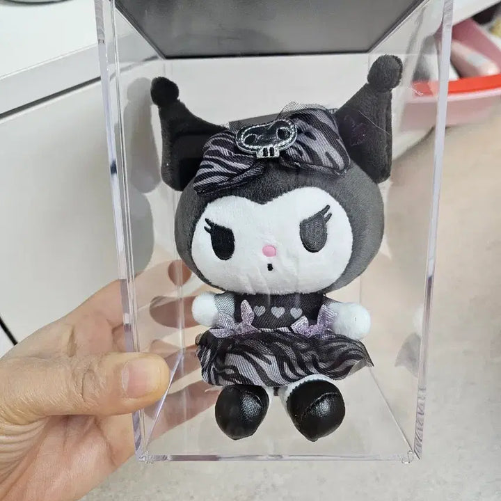 [BUNJANG] Sanrio Kuromi Monotone Mascot Keyring / 산리오 모노톤 시리즈  쿠로미 마스코트 인형키링