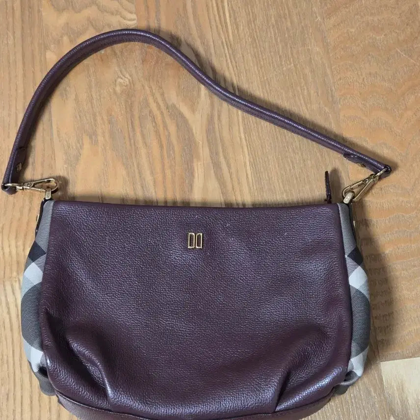 [BUNJANG] Daks Shoulder Bag / 닥스 체크 패턴 가죽 숄더백
