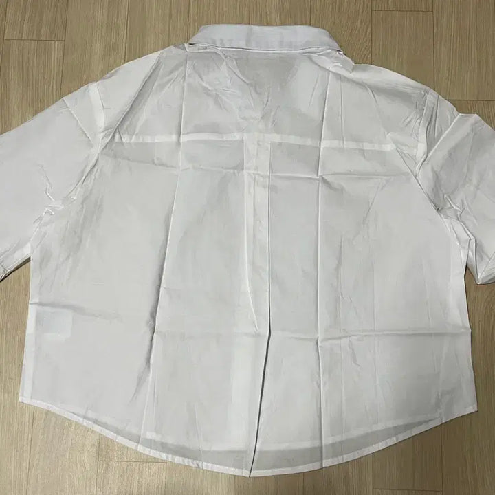 [BUNJANG] SPAO White Short-Sleeve Shirt (M) / SPAO 흰색 반팔 셔츠 M