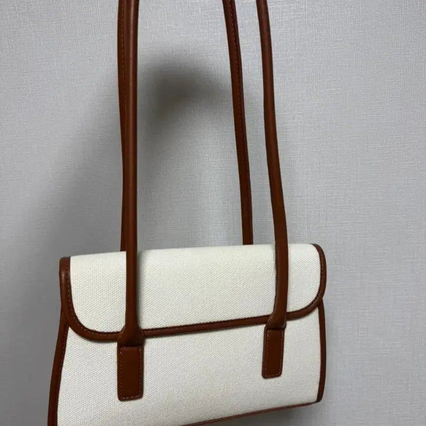 [BUNJANG] 8 Seconds Ivory Canvas Shoulder Bag / 에잇세컨즈 아이보리 캔버스 숄더백